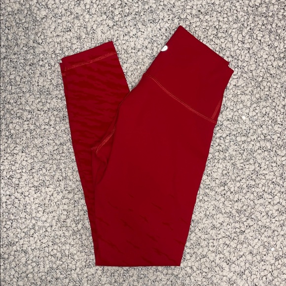 LULULEMON WUNDER UNDER LUNAR NEW YEAR LEGGING - Picture 1 of 3